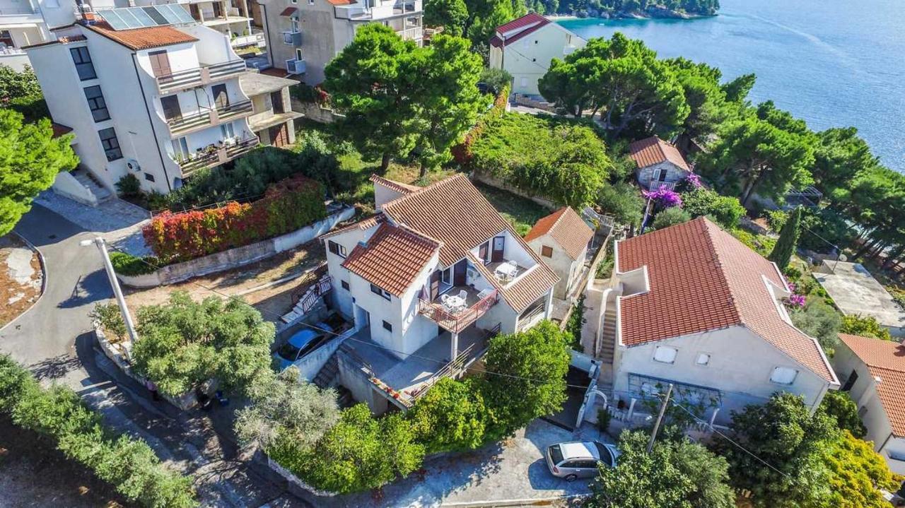 Perfect Vacation Apartments Omiš Esterno foto