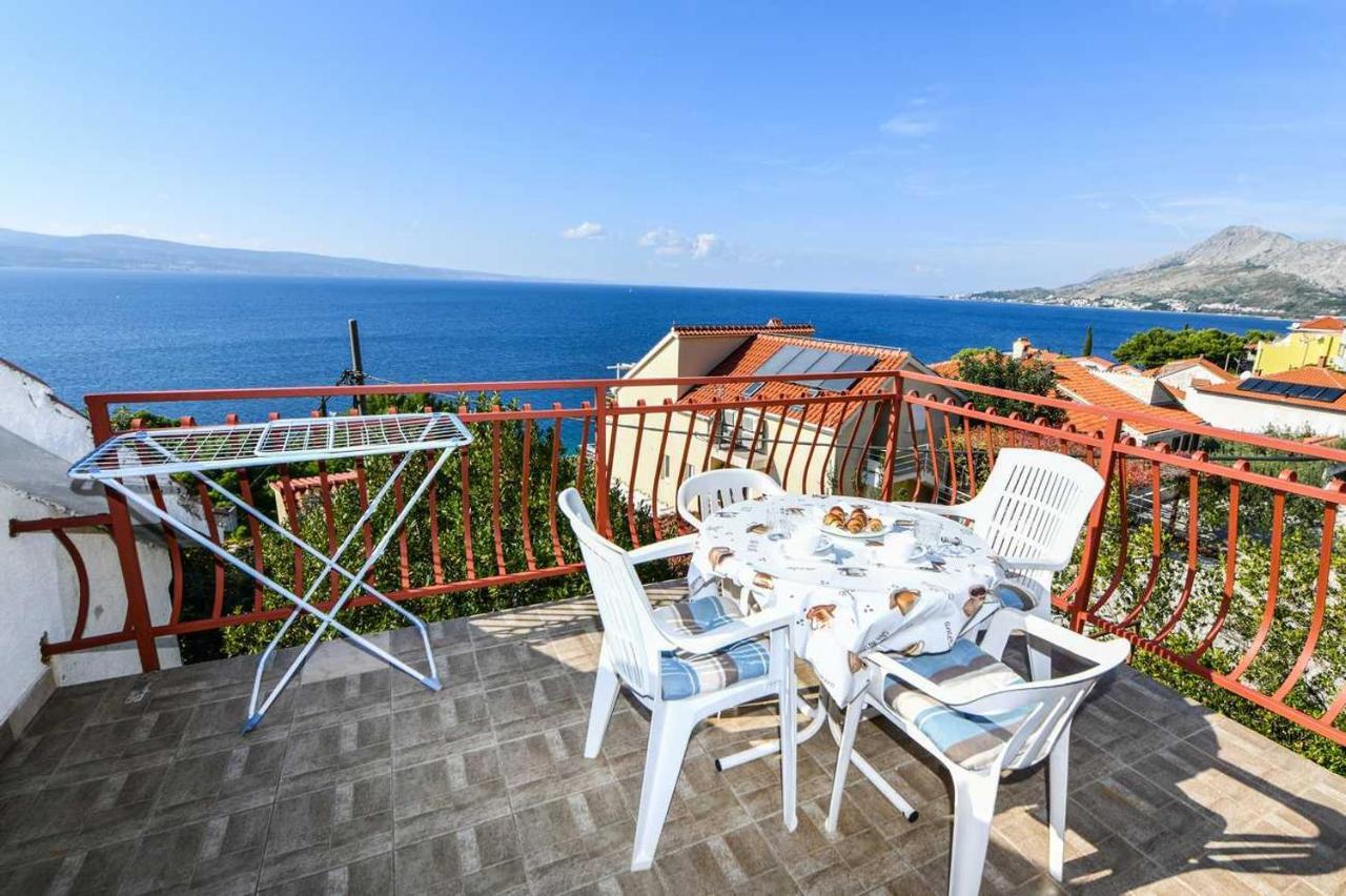 Perfect Vacation Apartments Omiš Esterno foto