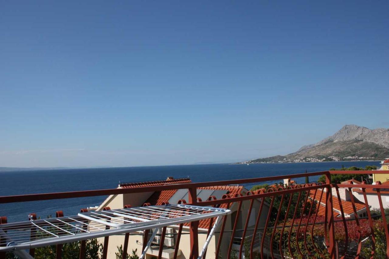 Perfect Vacation Apartments Omiš Esterno foto