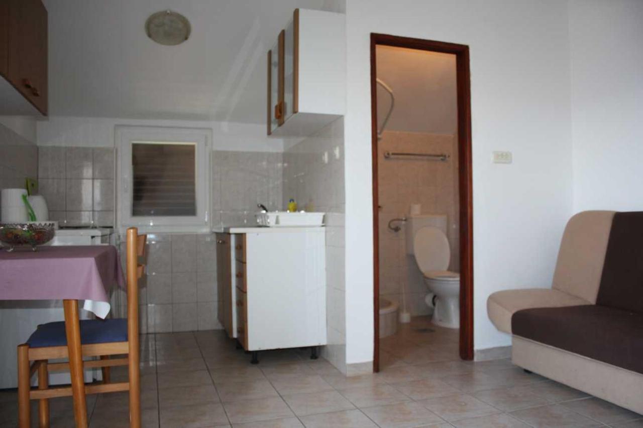 Perfect Vacation Apartments Omiš Esterno foto