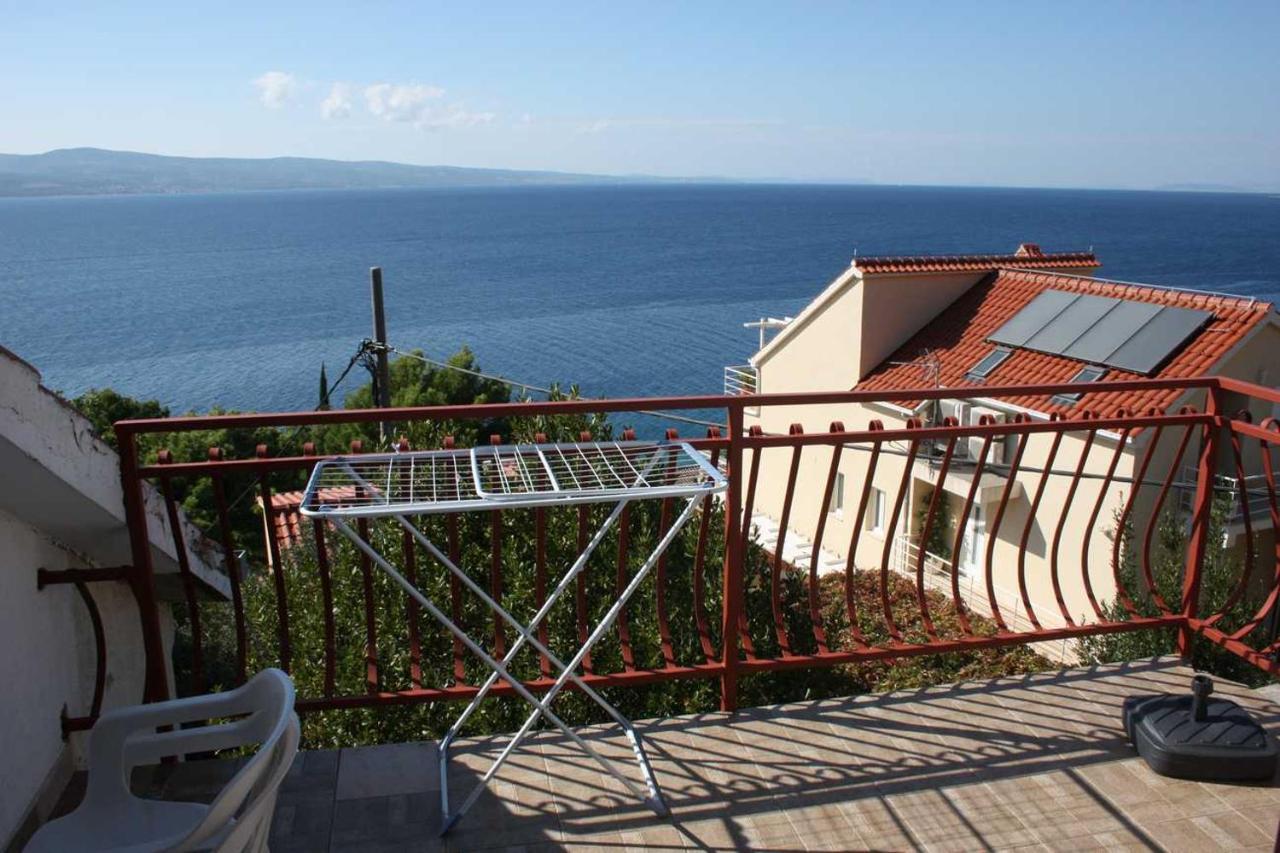 Perfect Vacation Apartments Omiš Esterno foto