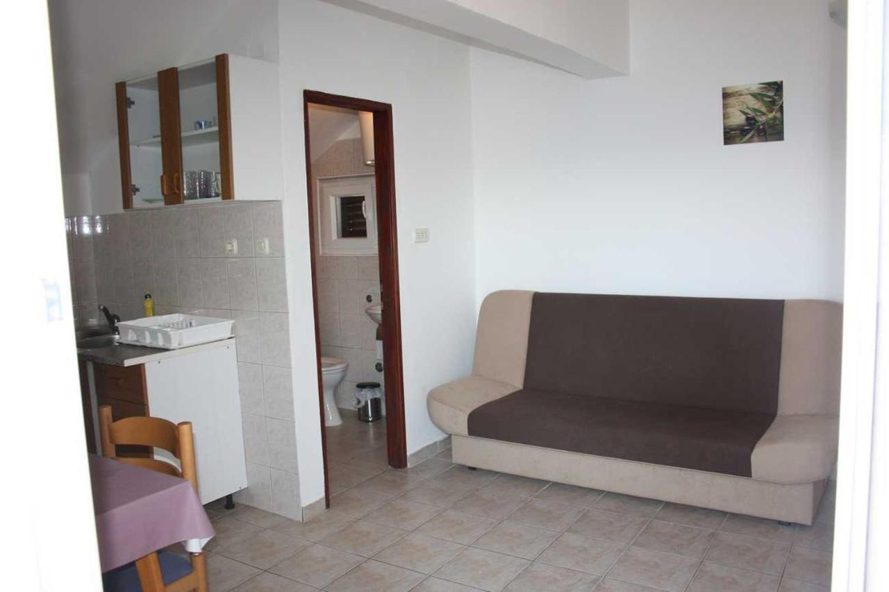 Perfect Vacation Apartments Omiš Esterno foto
